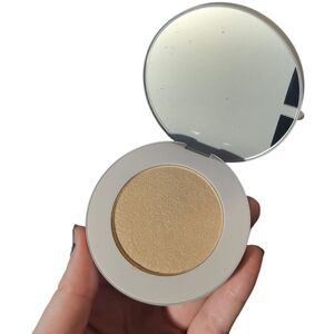 Makeup by Mario Softglow Highlighter in Pearl